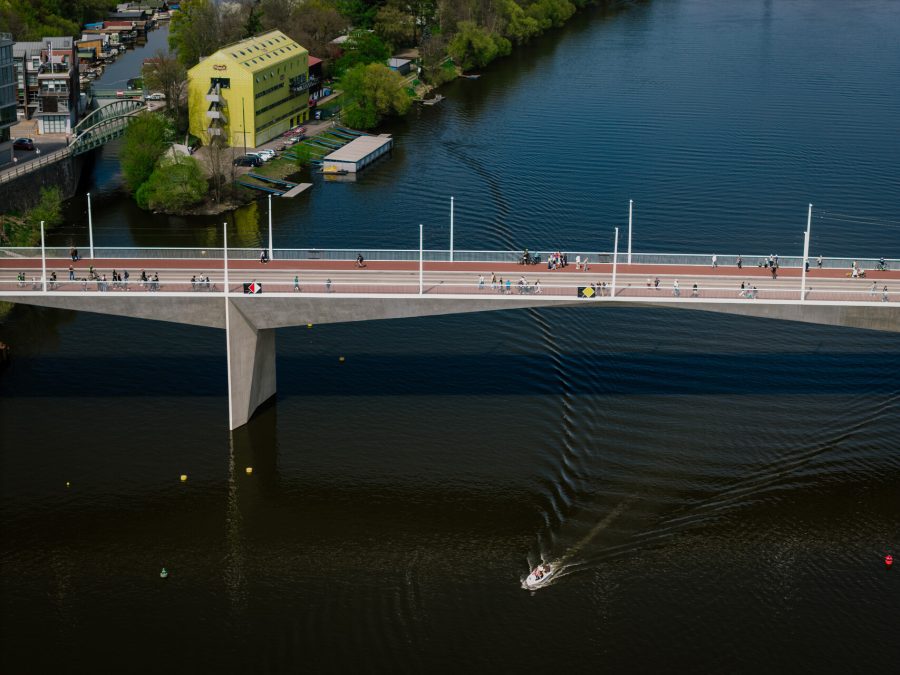 Dvorecký Bridge
